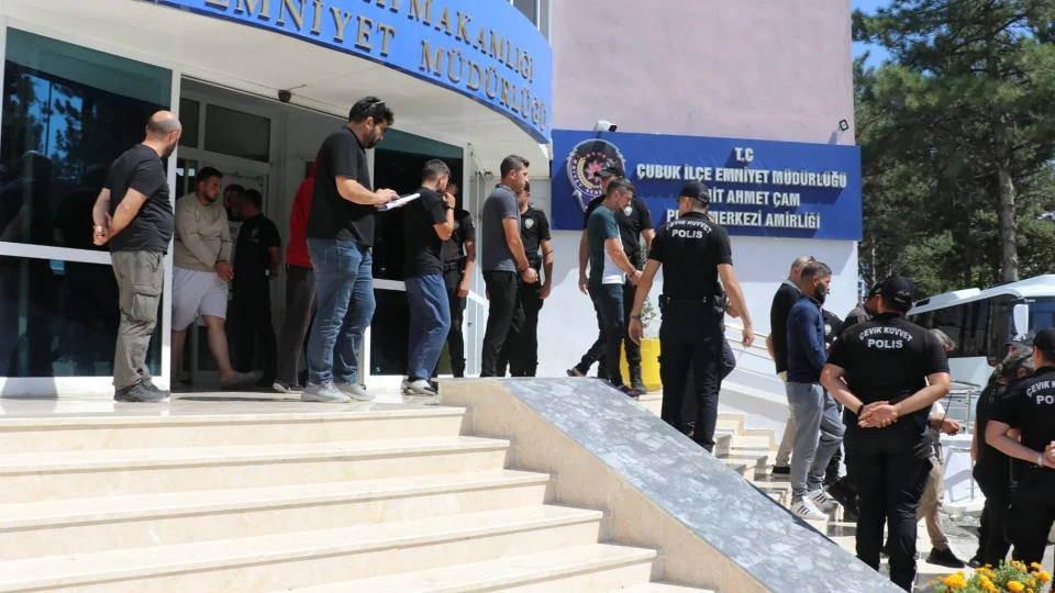 Çubuk’ta uygulama noktalarını paylaşanlara operasyon: 36 gözaltı