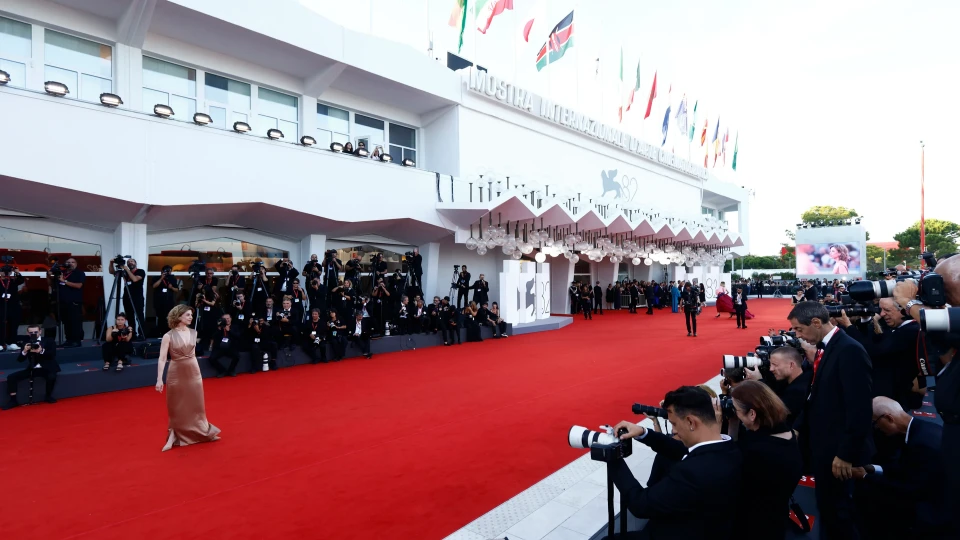 Venedik Film Festivali perdeyi siyasi tartışmalarla açıyor