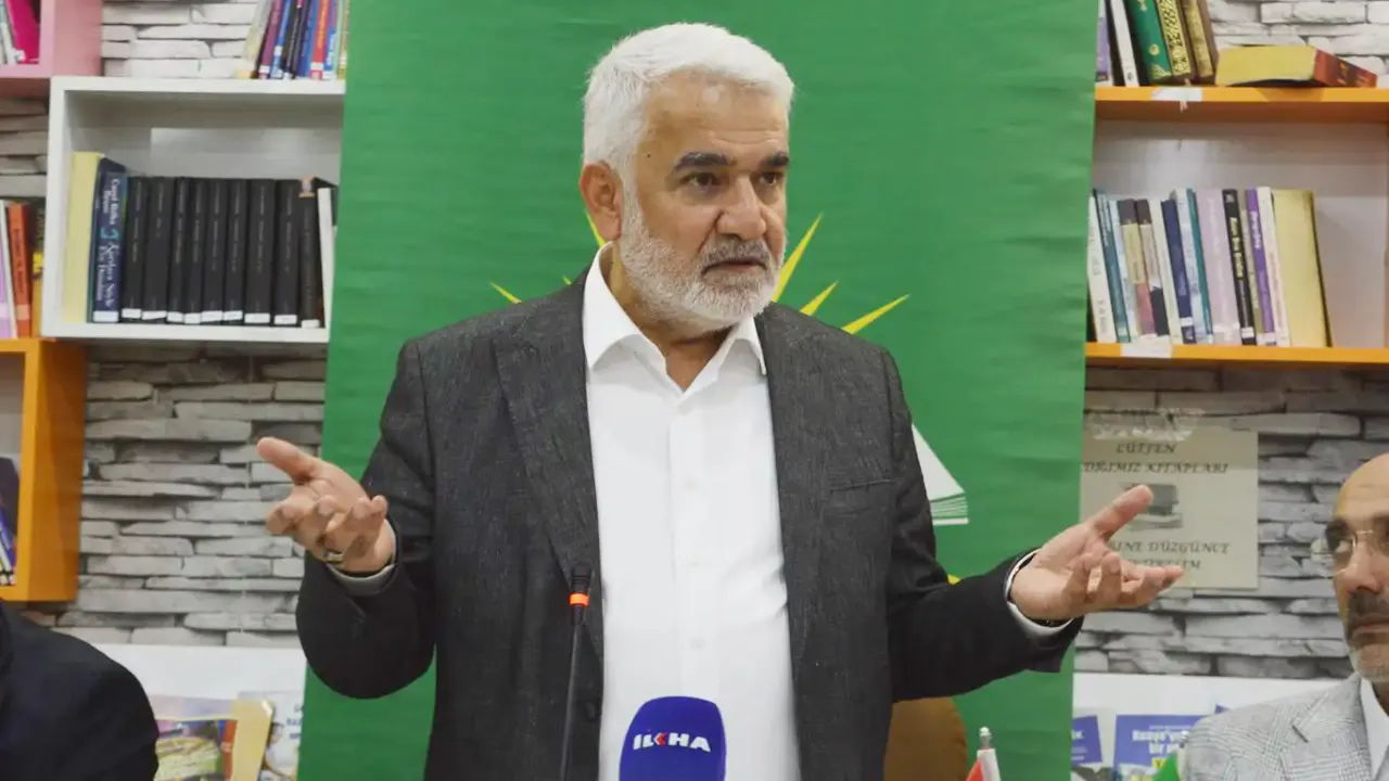 Yapıcıoğlu: Siyaset millete hizmet ve Allah’ın rızasını kazanma aracıdır