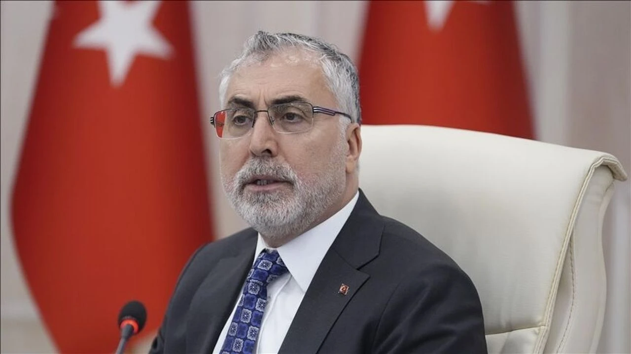 Bakan Işıkhan: Engelli ve eski hükümlü vatandaşlarımızın yanında oluyoruz!