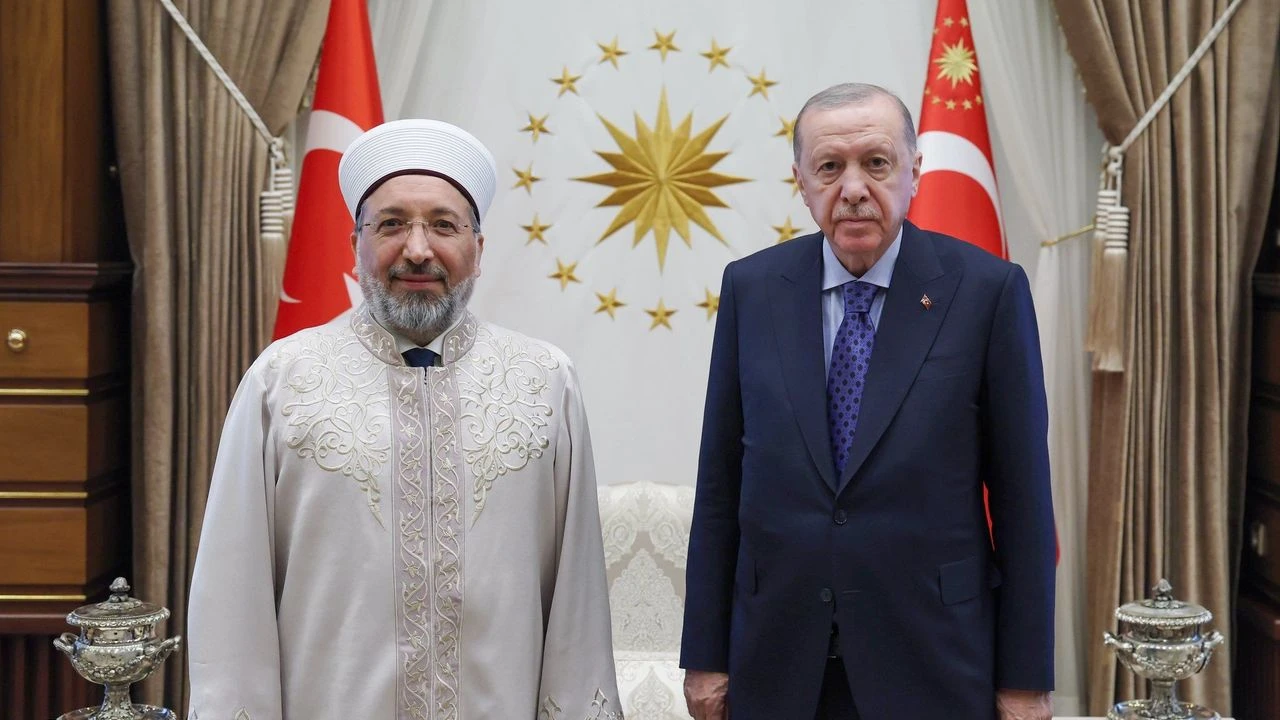 Cumhurbaşkanı Erdoğan, Diyanet İşleri Başkanı Arpaguş'u kabul etti
