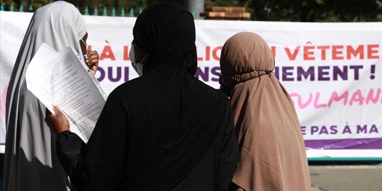 Fransa'da başörtü karşıtları hakkında suç duyurusu