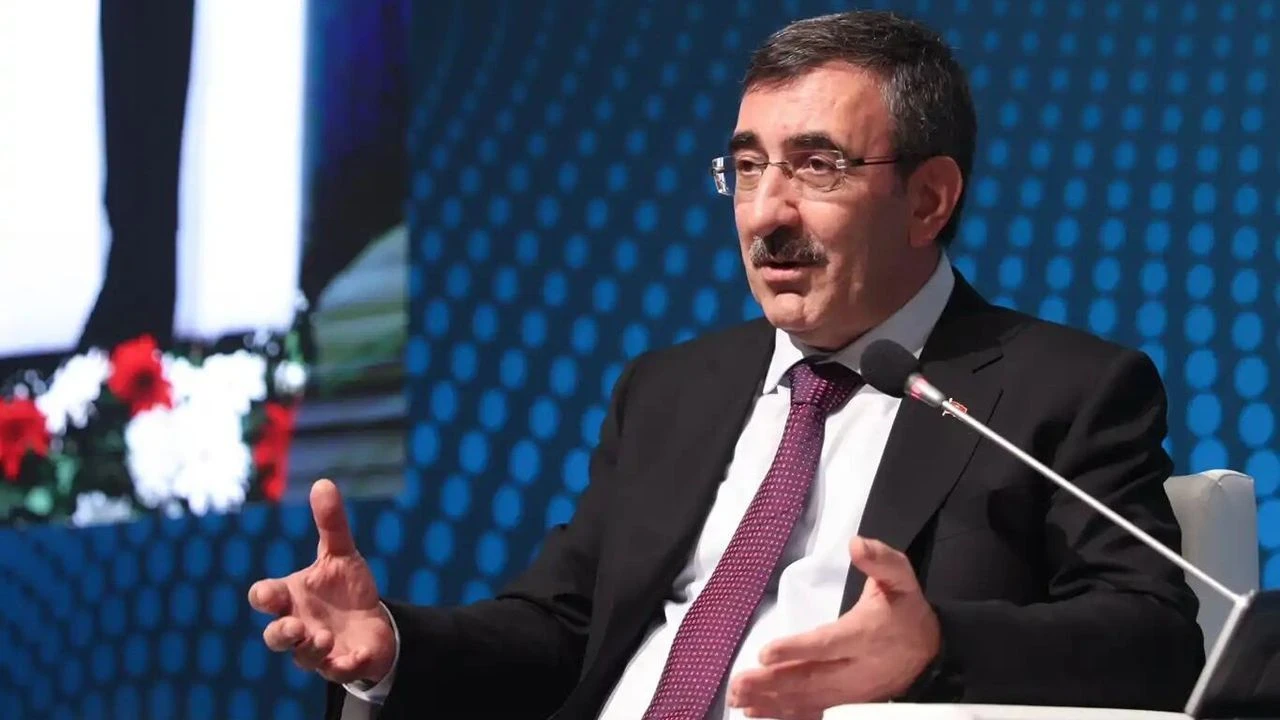 Cumhurbaşkanı Yardımcısı Yılmaz: Dezenflasyon sürecini kalıcı hale getirmeyi hedefliyoruz