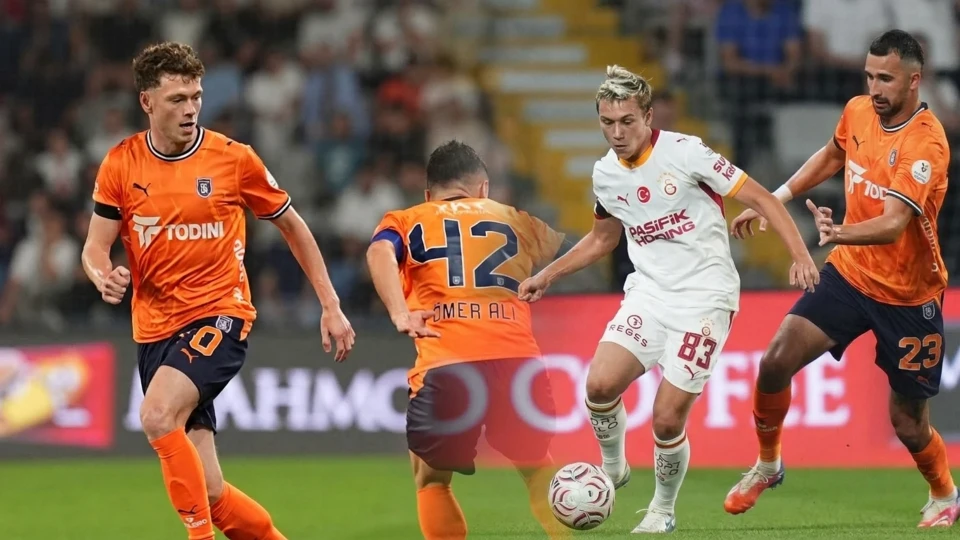 Haftanın açılışında gol düellosu: 5 gollü maçta Galatasaray, Başakşehir'i devirdi: