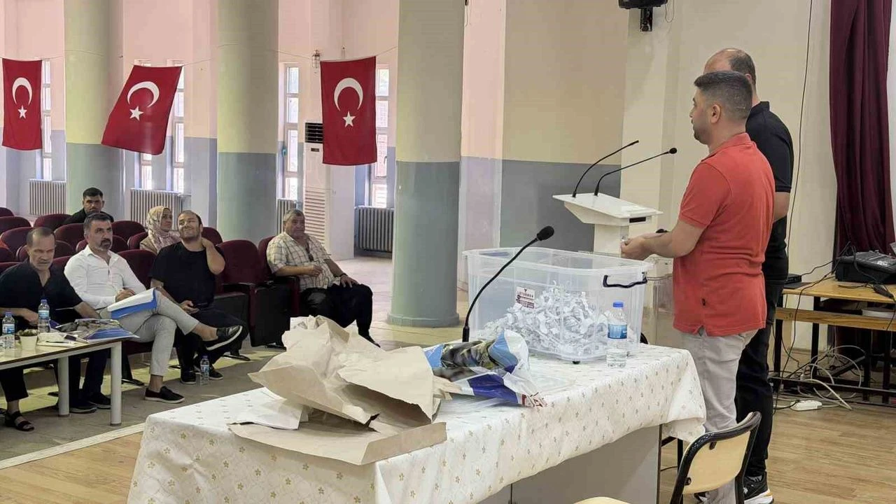 Siverek'te okullarda görevlendirilecek personel kurayla belirlendi