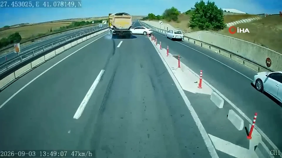 Tekirdağ'da tır şoförünün ani manevrası faciayı önledi