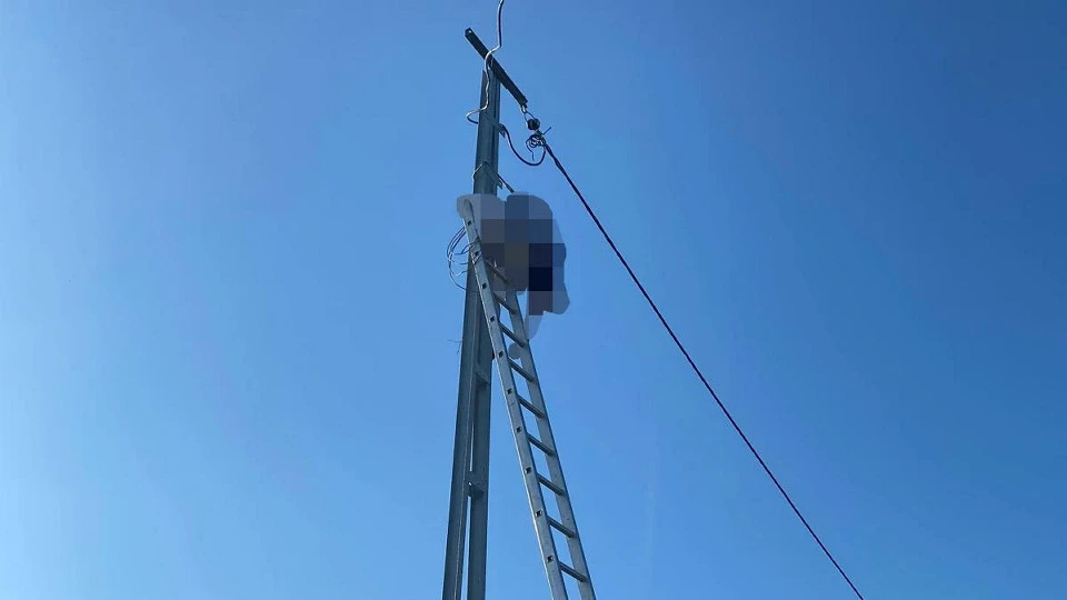 Elektrik direğinde feci ölüm! Akıma kapılan elektrikçi hayatını kaybetti