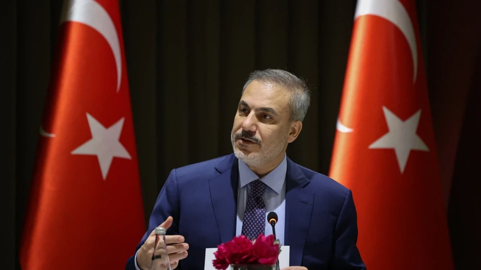 Dışişleri Bakanı Hakan Fidan, İran Dışişleri Bakanı Abbas Erakçi ile telefonda görüştü