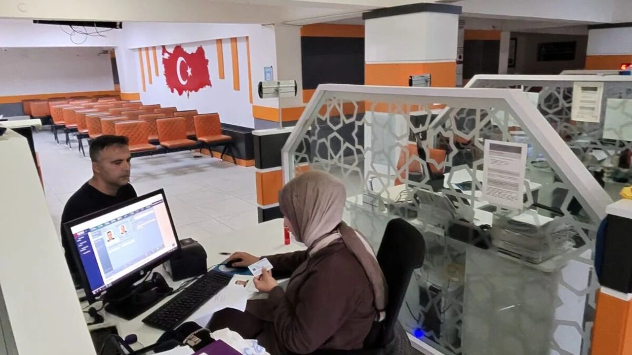 KPSS’de Kimlik Sorunu Yaşayanların İmdadına Nüfus Müdürlüğü Yetişti