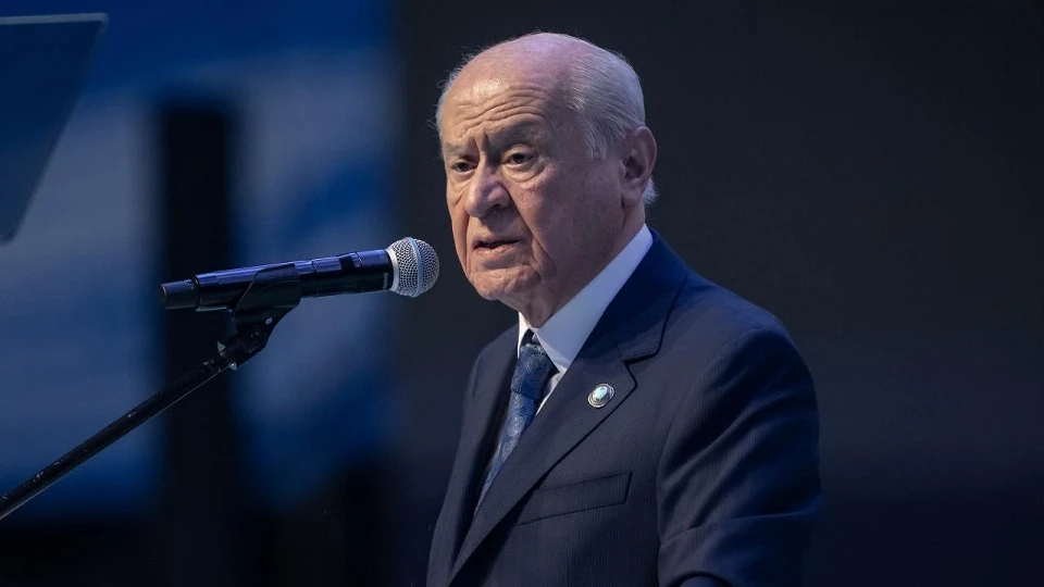 MHP Lideri Bahçeli: Güzel İzmir'imizin kurtuluşunun 104. yıl dönümünü kutlu olsun