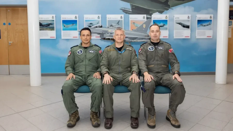MSB duyurdu: İngiltere'deki Türk pilotlar, Eurofighter uçuş eğitimlerine başladı