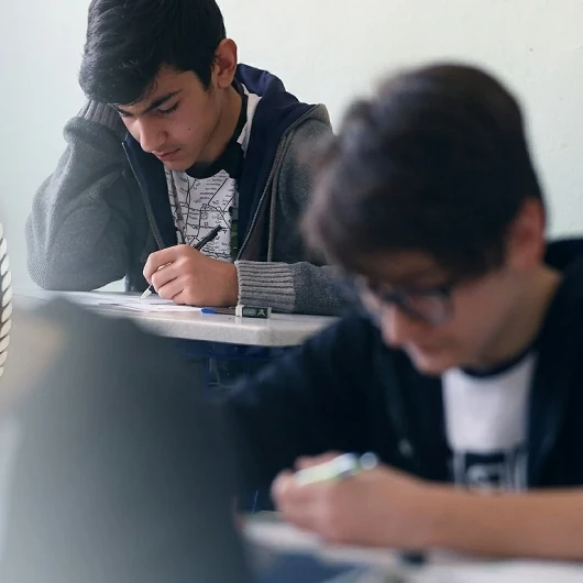 Milyonlarca öğrenciyi ilgilendiriyor! MEB 2026-2027 ortak sınav tarihlerini açıkladı