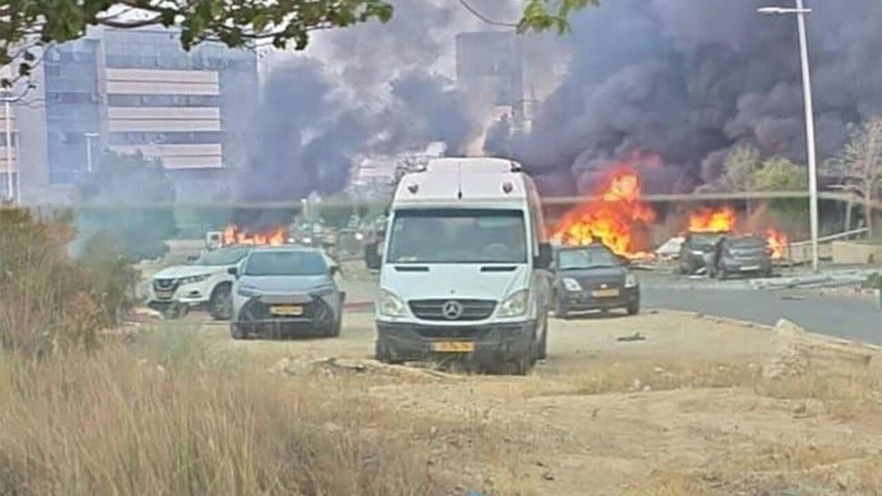 İşgal Altındaki Topraklarda İsrail’e Ağır Darbe: Siber Karargâh Üssü Vuruldu